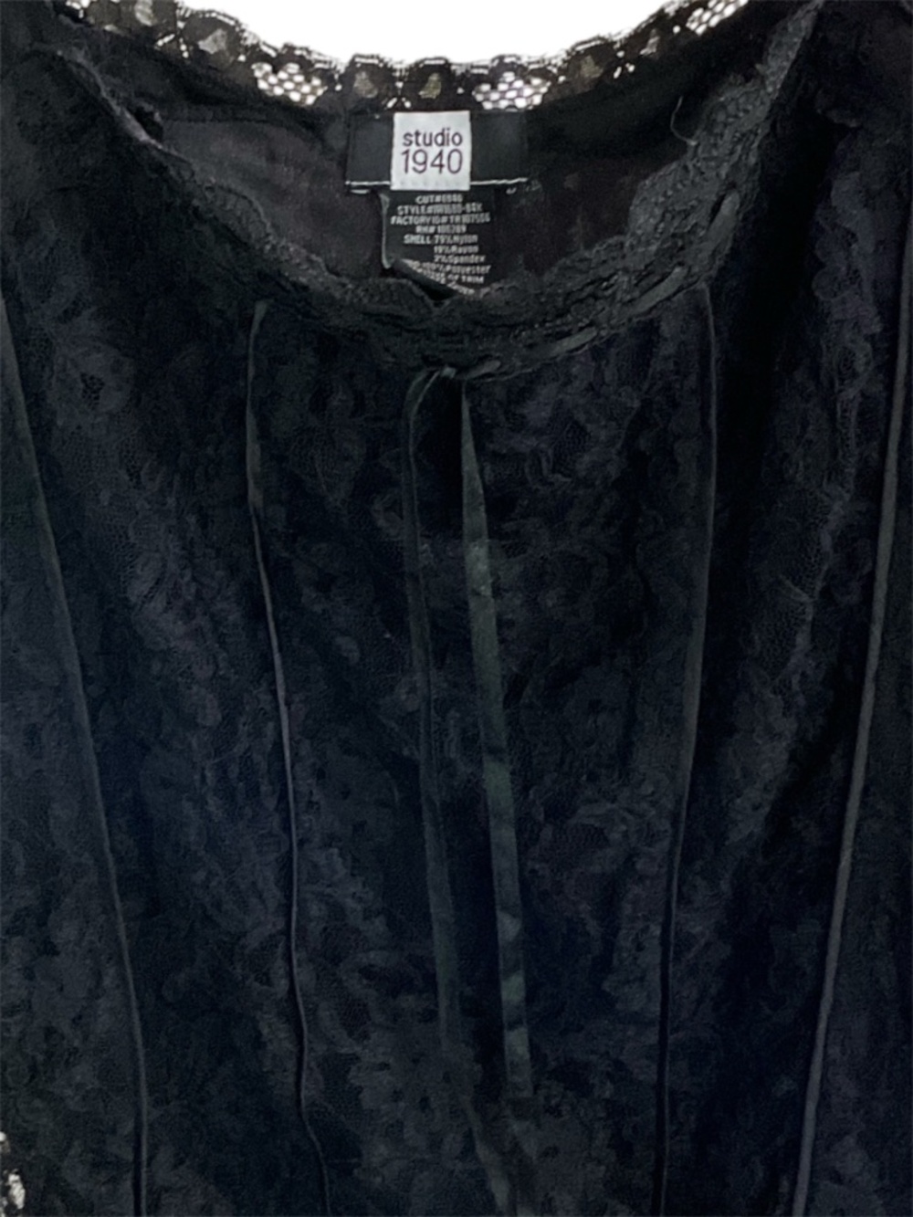 Studio 1940 Black Lace Top - Juniors Large - Picture 10 of 11